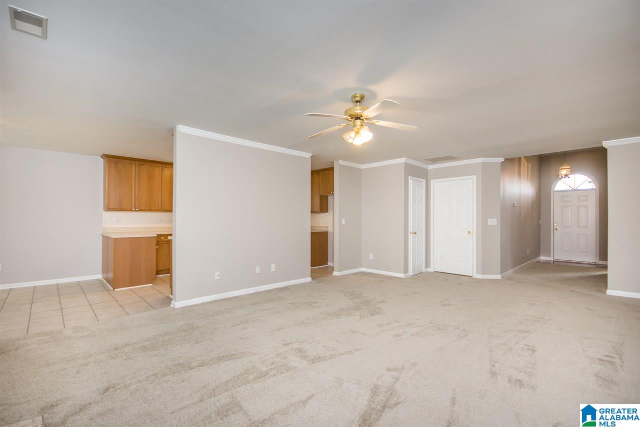 204 Hickory Point Lane Helena, AL 35080 - Photo 5 of 29