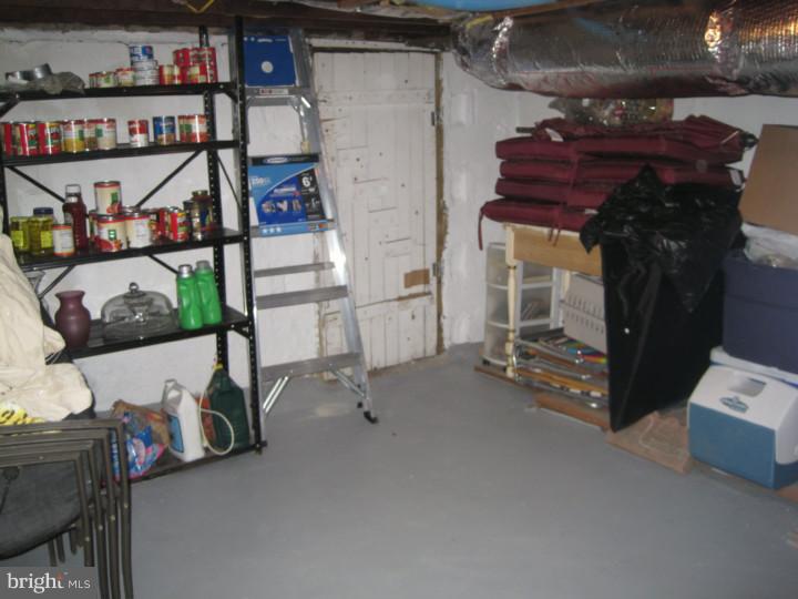 44 Reeger Avenue Hamilton, NJ 08610 - Photo 13 of 15 Gallery Image 13