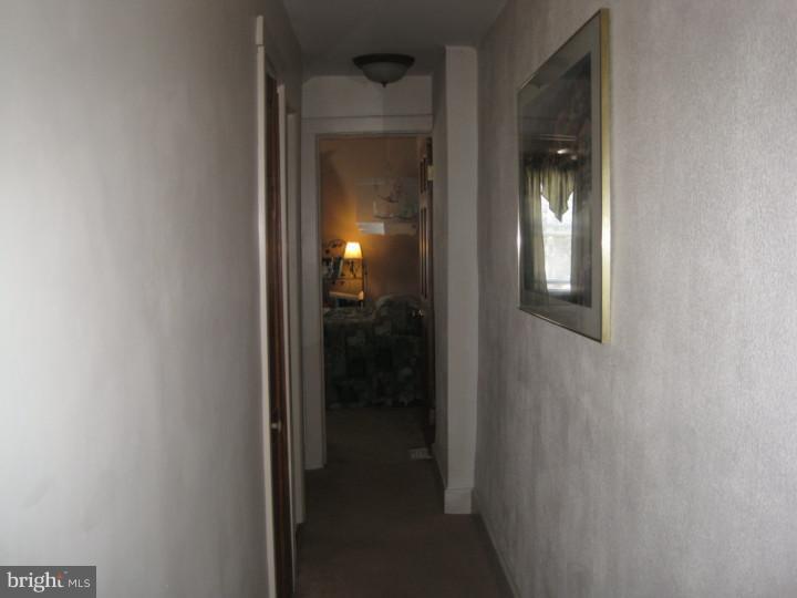 44 Reeger Avenue Hamilton, NJ 08610 - Photo 10 of 15 Gallery Image 10