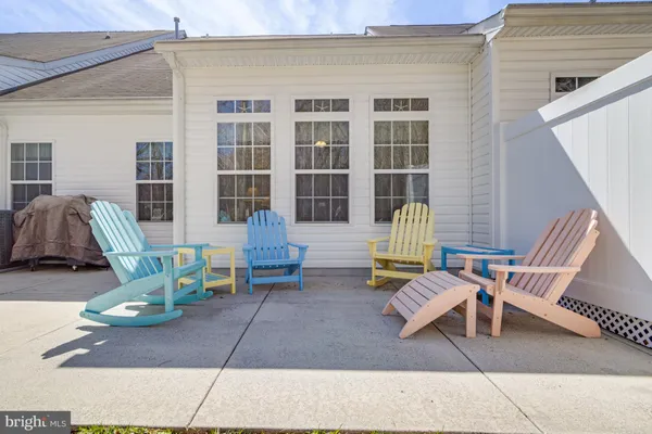 a view of a yard with trees