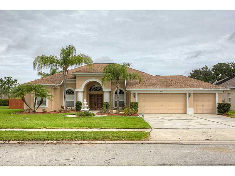 2913 Mossy Timber Trail Valrico, FL 33596 - Photo 1 of 1 Exterior Front