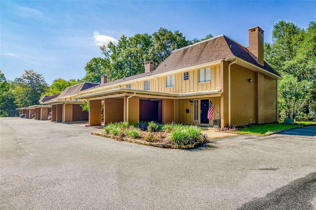 507 Northwest 39th Road, Unit 143 Gainesville, FL 32607 - Photo 1 of 1