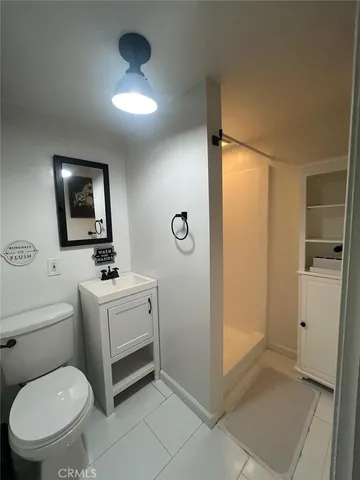 $1,550 | 5461 Repetto Avenue, Unit STUDIO, East Los Angeles, CA 90022