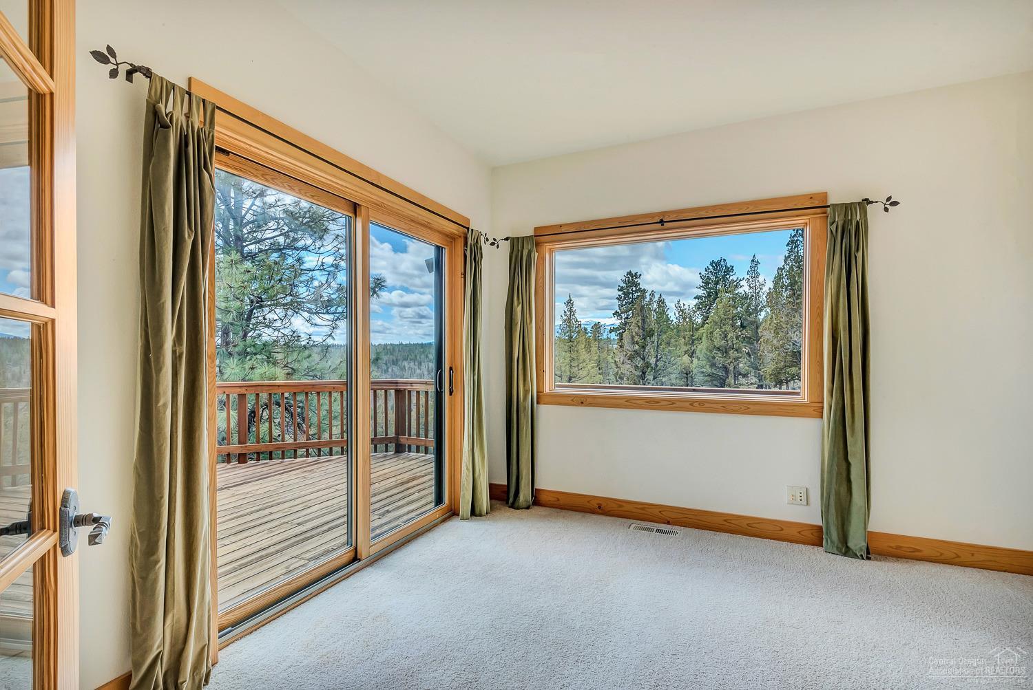 17655 Mountain View Road Sisters, OR 97759 - Photo 12 of 25 Additional Photo