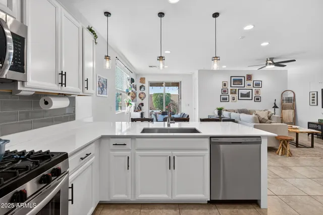 $415,000 | 5950 North 90th Drive, Glendale, AZ 85305