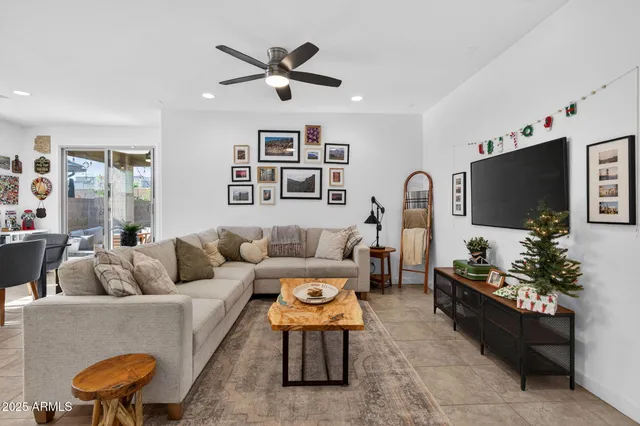 $415,000 | 5950 North 90th Drive, Glendale, AZ 85305