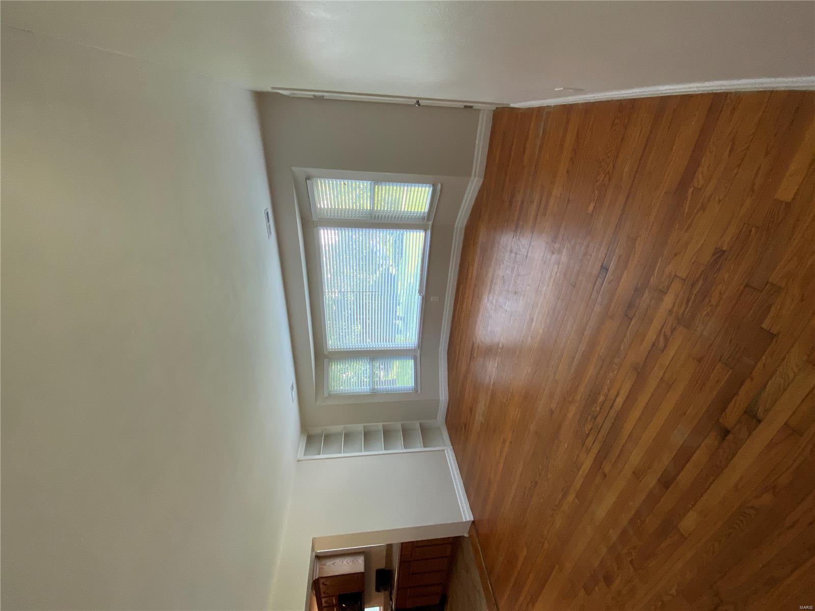 5466 Keller Road St. Louis, MO 63128 - Photo 7 of 27