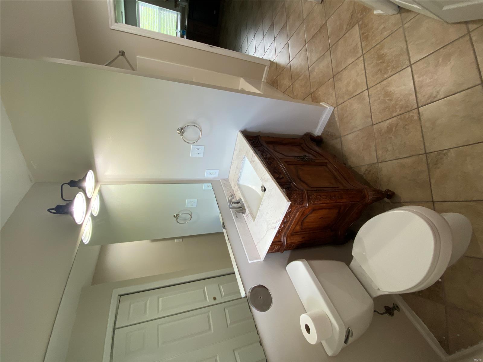 5466 Keller Road St. Louis, MO 63128 - Photo 8 of 27