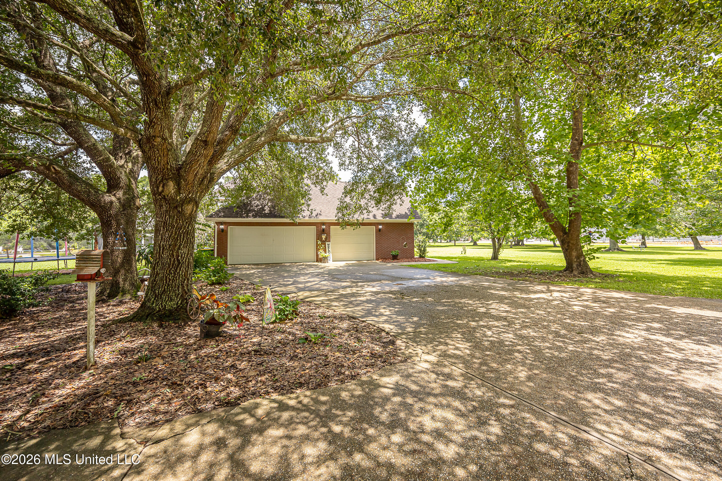 2901 Hamill Farm Road Ocean Springs, MS 39564 - Photo 99 of 136 IMG_3118