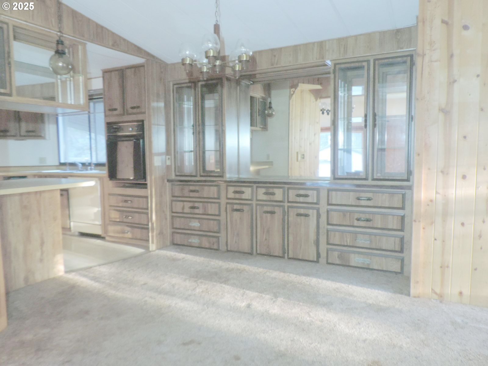 3335 Dee Highway Hood River, OR 97031 - Photo 20 of 30 Dining Room