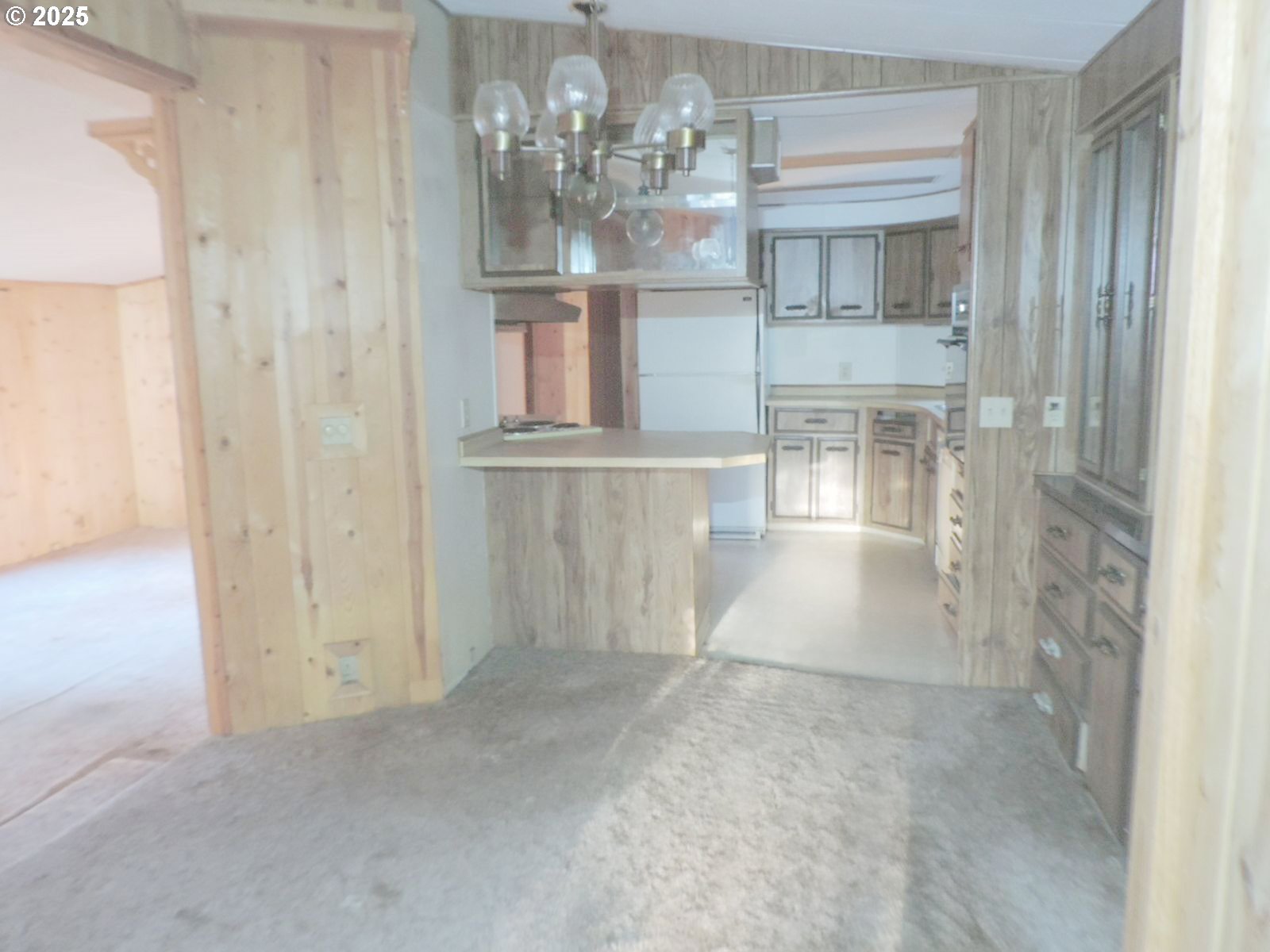 3335 Dee Highway Hood River, OR 97031 - Photo 22 of 30 Dining Area