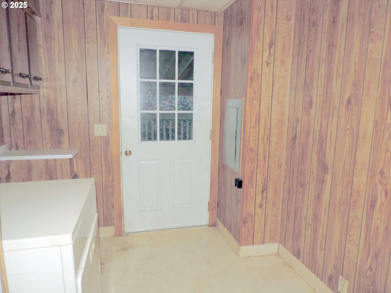 3335 Dee Highway Hood River, OR 97031 - Photo 29 of 30 Utility Room