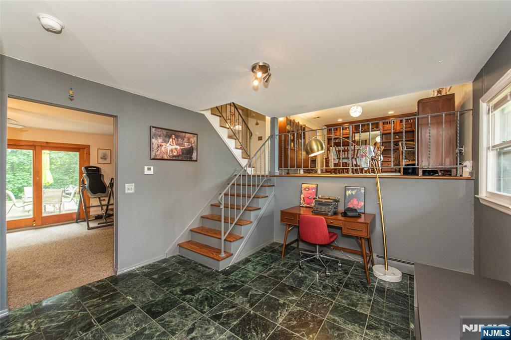 101 Rolling Ridge Road West Milford, NJ 07480 - Photo 2 of 33