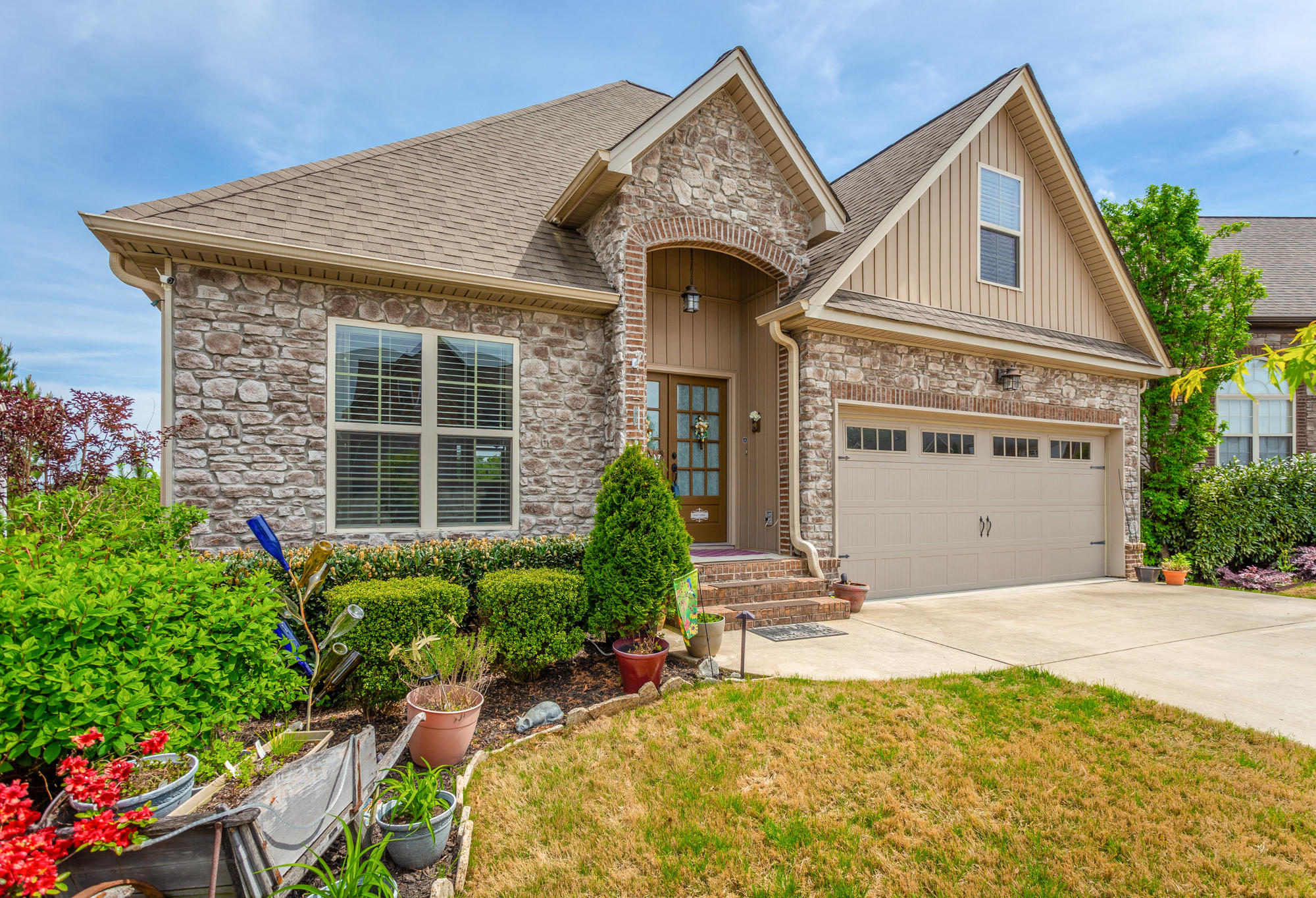 6740 Kenton Ridge Circle Chattanooga, TN 37421 - Photo 3 of 40 6740 Kenton Ridge Cir. HD-4