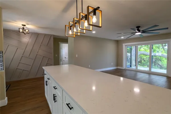 $2,700 | 8808 44th Ave Drive West, Bradenton, FL 34210