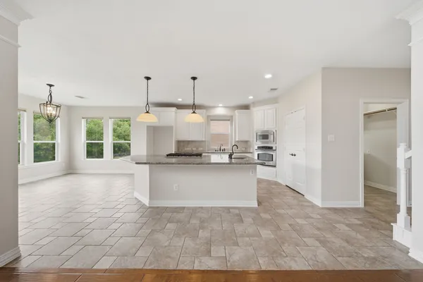 $590,000 | 4817 West Fork Boulevard, Conroe, TX 77304