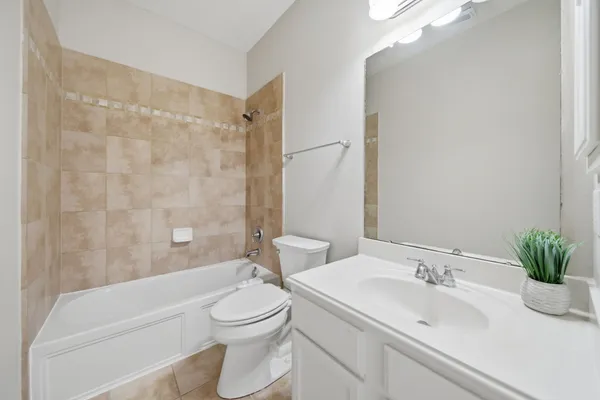 $590,000 | 4817 West Fork Boulevard, Conroe, TX 77304