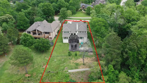 $590,000 | 4817 West Fork Boulevard, Conroe, TX 77304