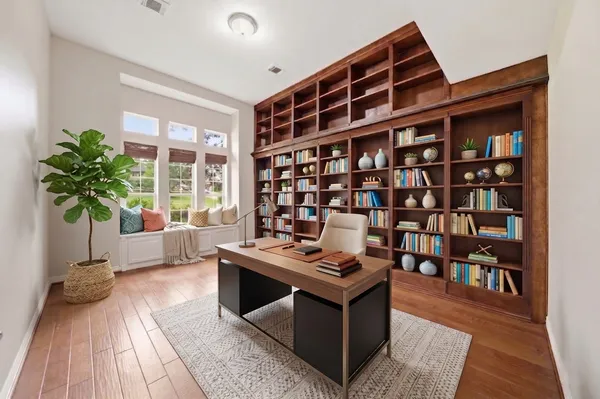 $590,000 | 4817 West Fork Boulevard, Conroe, TX 77304