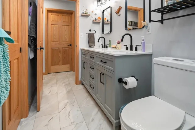 $338,900 | 125 Hillside Lane, Shawano, WI 54166