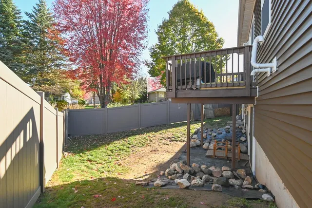 $338,900 | 125 Hillside Lane, Shawano, WI 54166