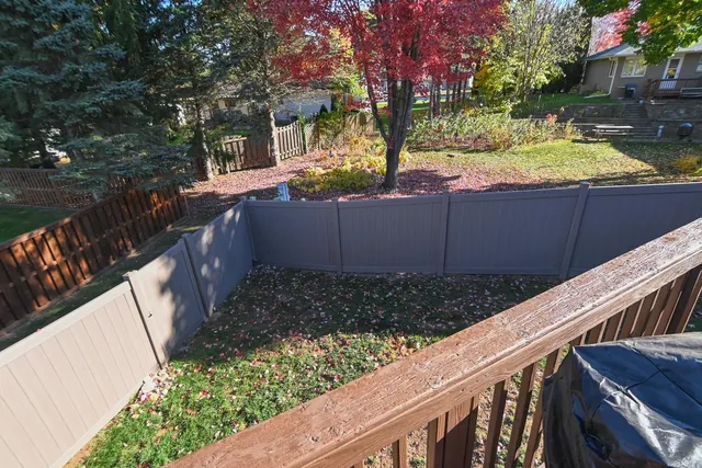 $338,900 | 125 Hillside Lane, Shawano, WI 54166