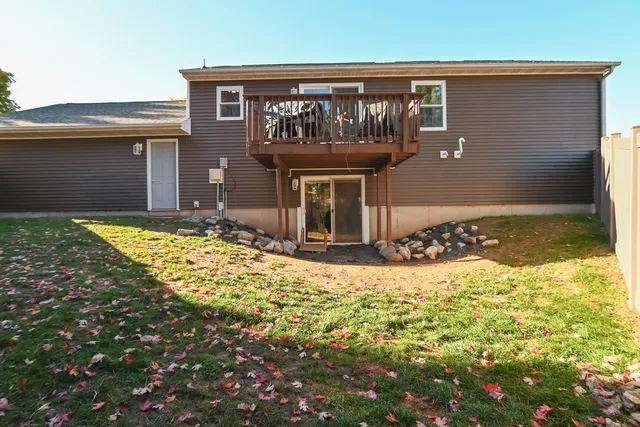 $338,900 | 125 Hillside Lane, Shawano, WI 54166