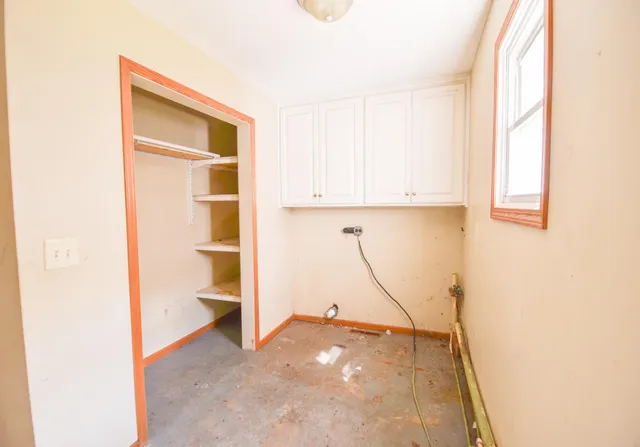 $104,000 | 115 North Michigan Street, Montgomery, MI 49255