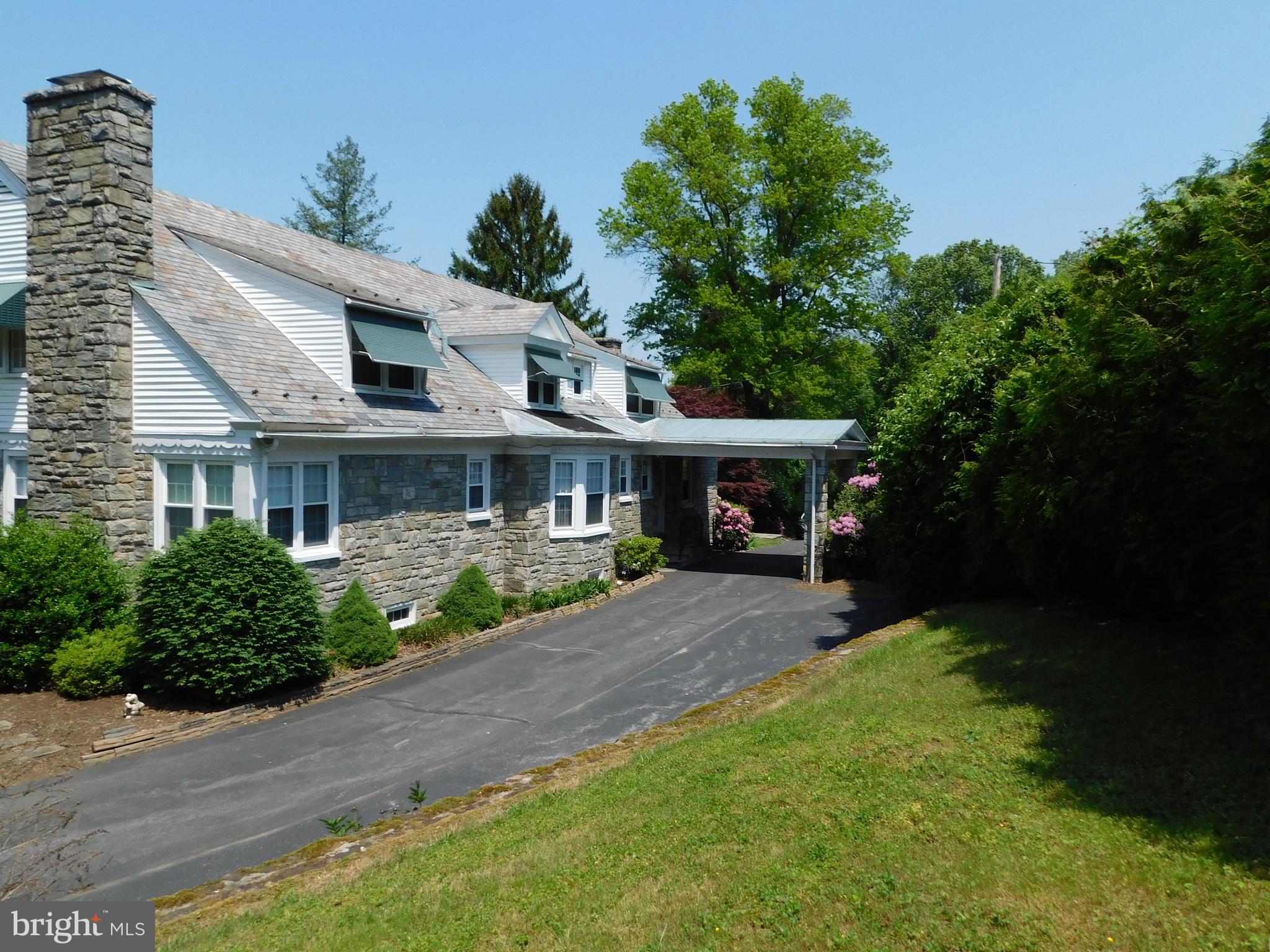 205 Church Road Mohnton, PA 19540 - Photo 4 of 51 Gallery Image 4