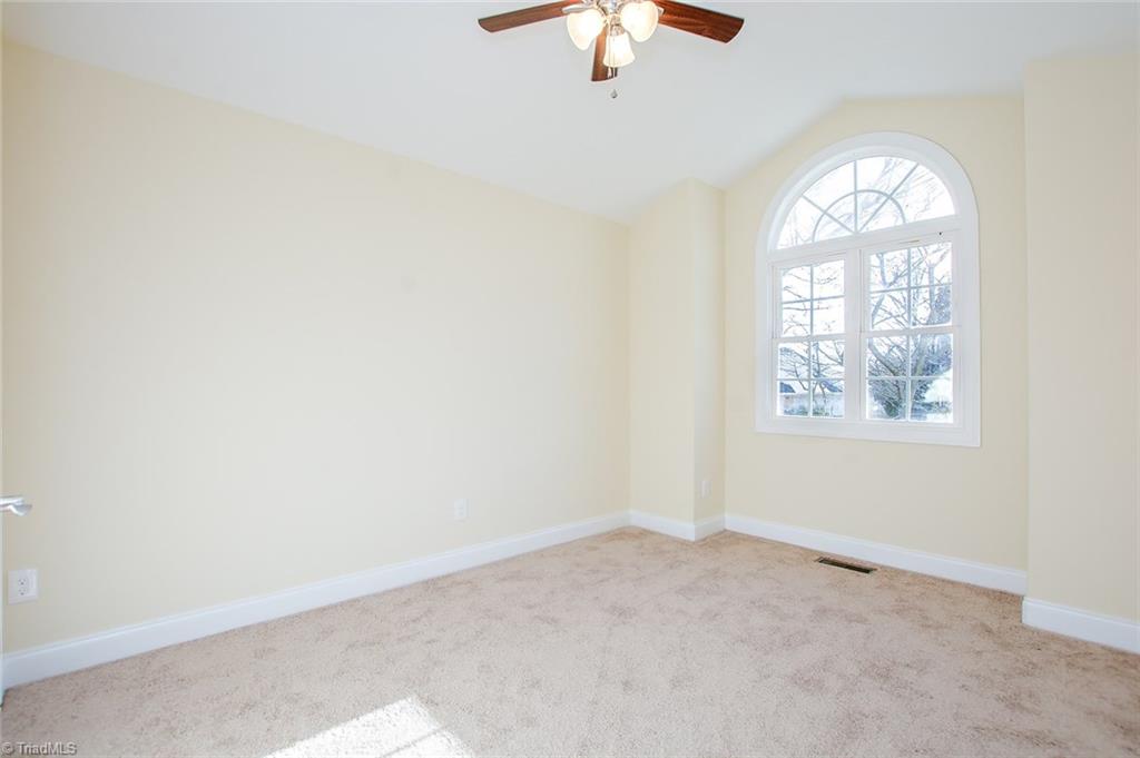 4328 Chilton Way High Point, NC 27265 - Photo 6 of 30 Gallery Image 6