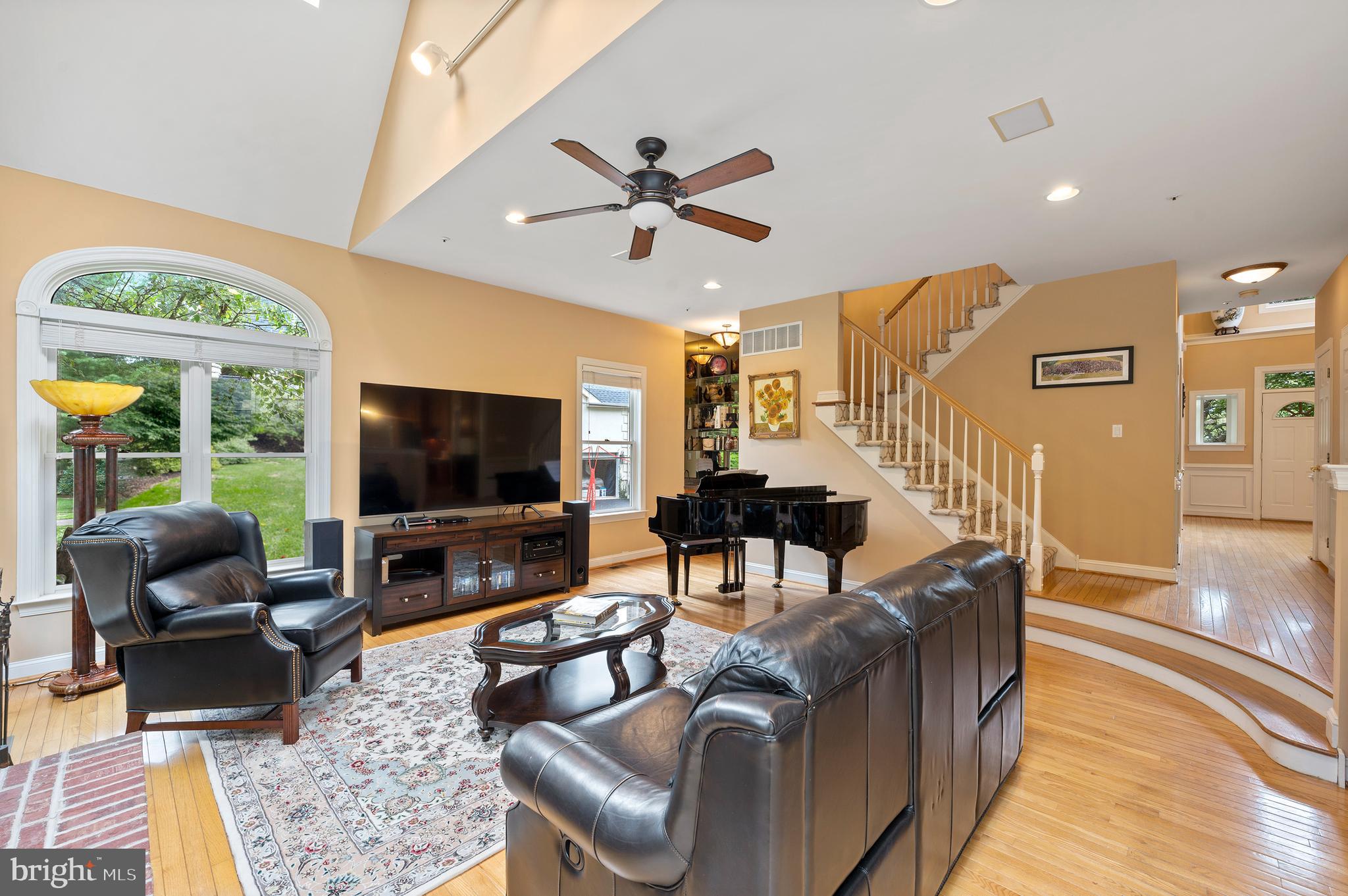 1236 Gulph Creek Drive Wayne, PA 19087 - Photo 11 of 61 Great Room