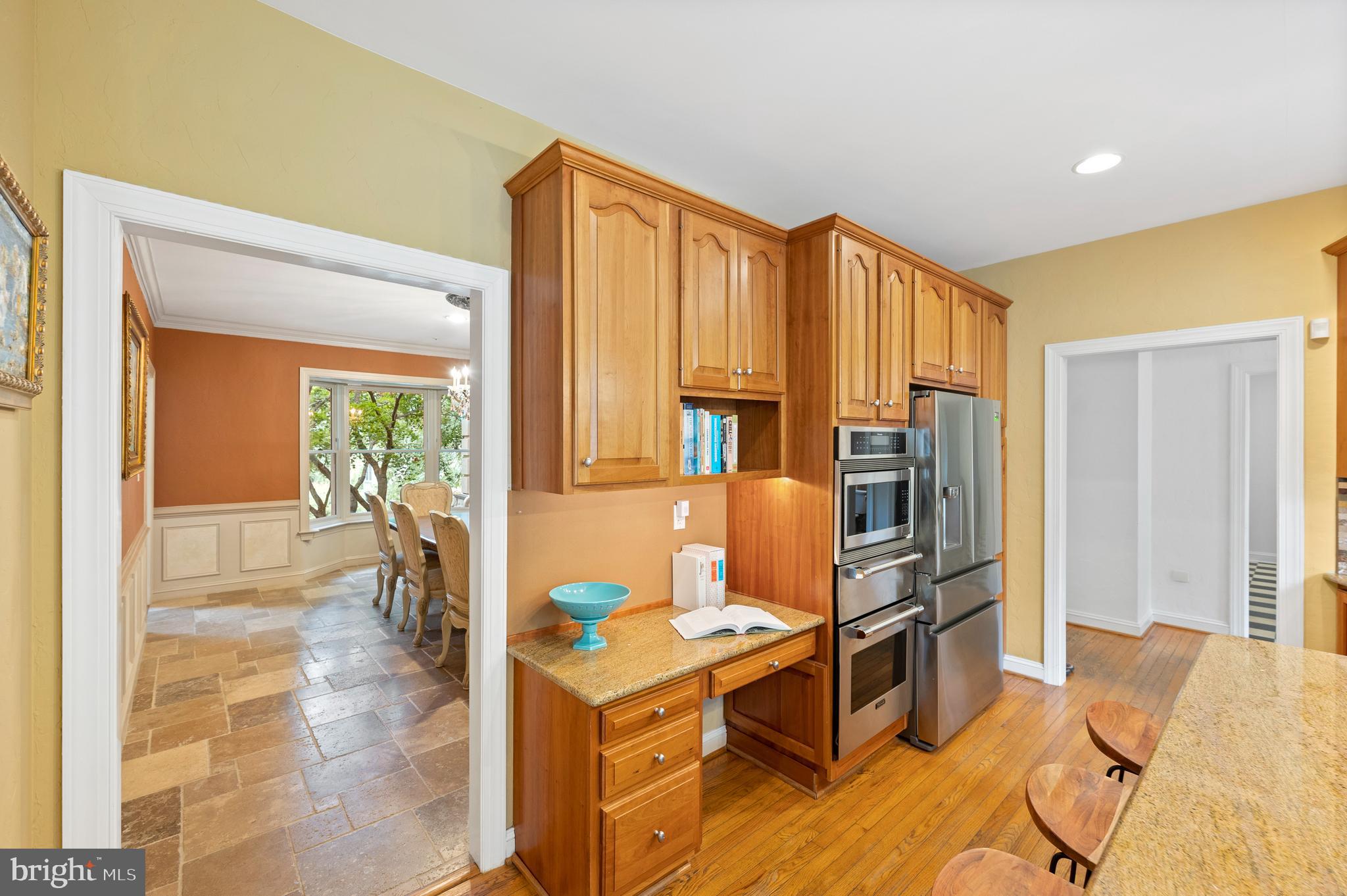 1236 Gulph Creek Drive Wayne, PA 19087 - Photo 18 of 61 Desk Area- Kitchen