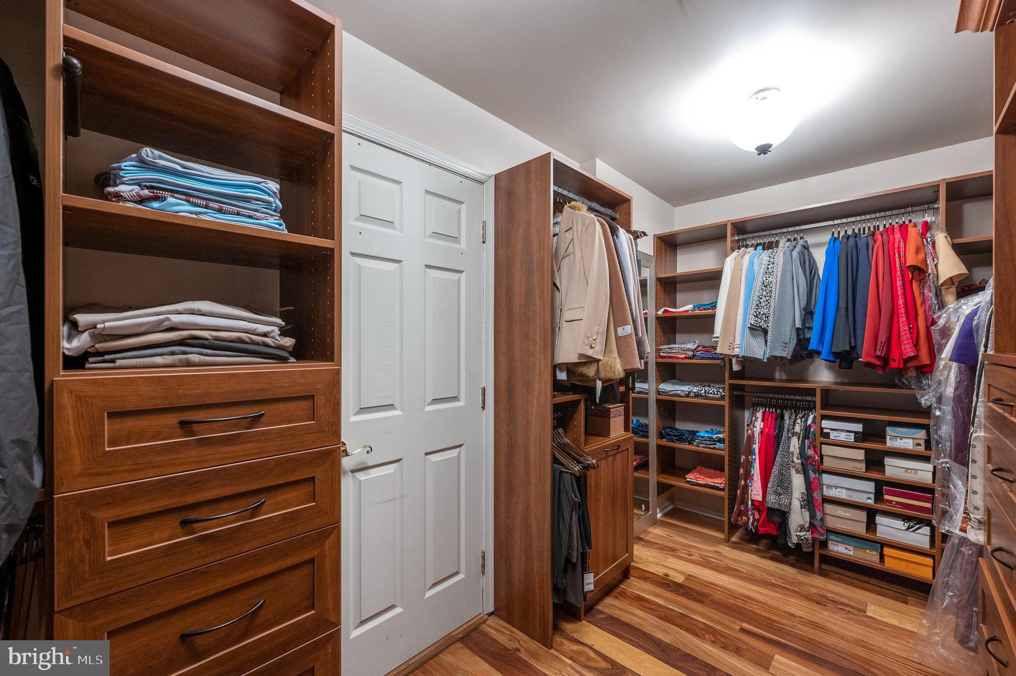 1236 Gulph Creek Drive Wayne, PA 19087 - Photo 31 of 61 Primary Walk In Closet