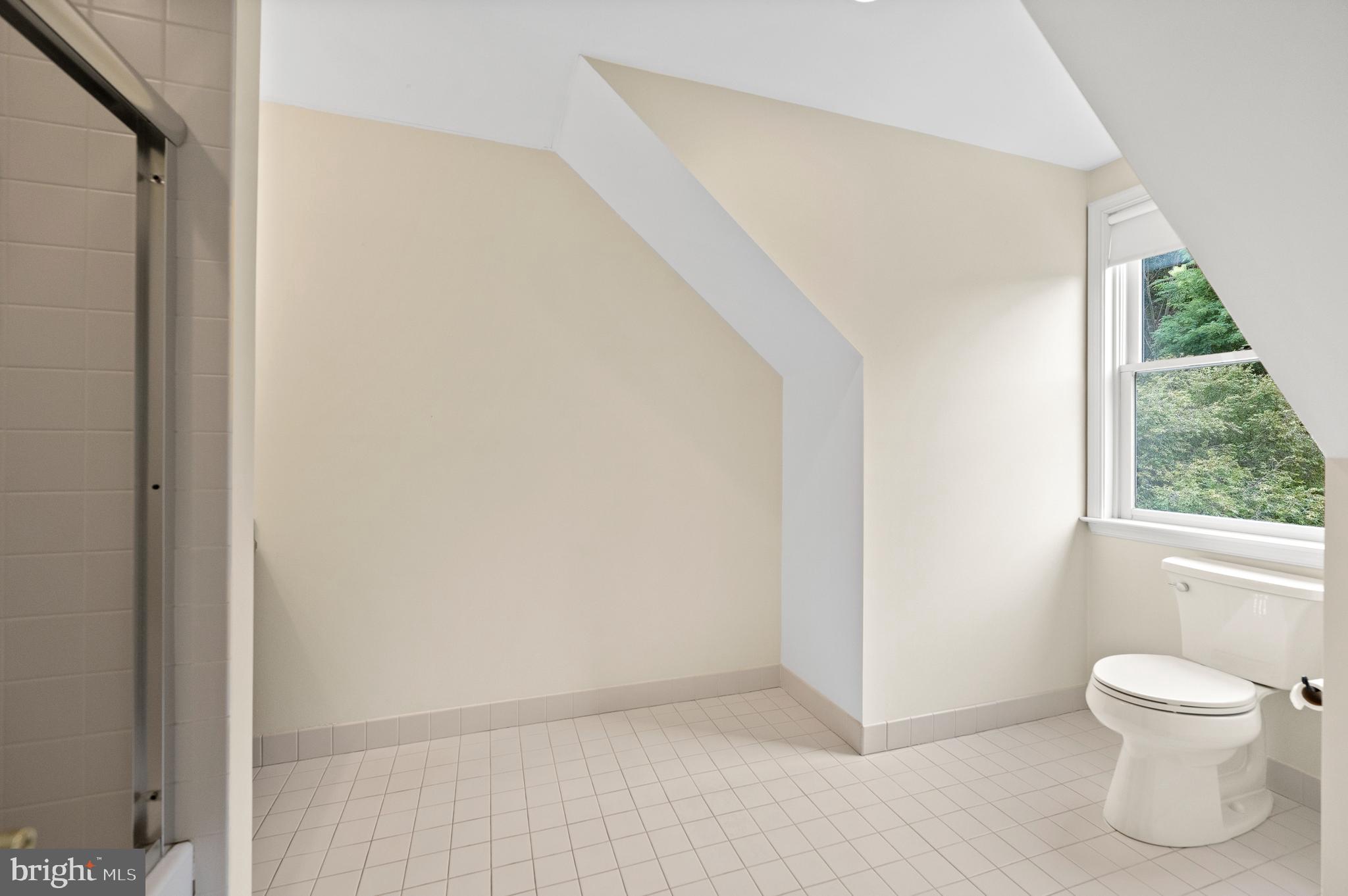 1236 Gulph Creek Drive Wayne, PA 19087 - Photo 45 of 61 3rd Floor Bathroom