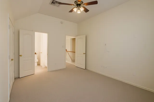 $470,000 | 3911 Clarestone Drive, Pearland, TX 77584