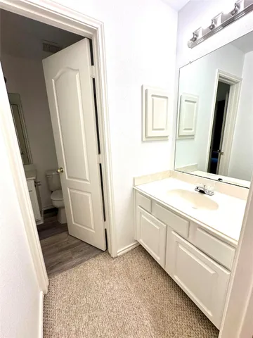 $470,000 | 3911 Clarestone Drive, Pearland, TX 77584