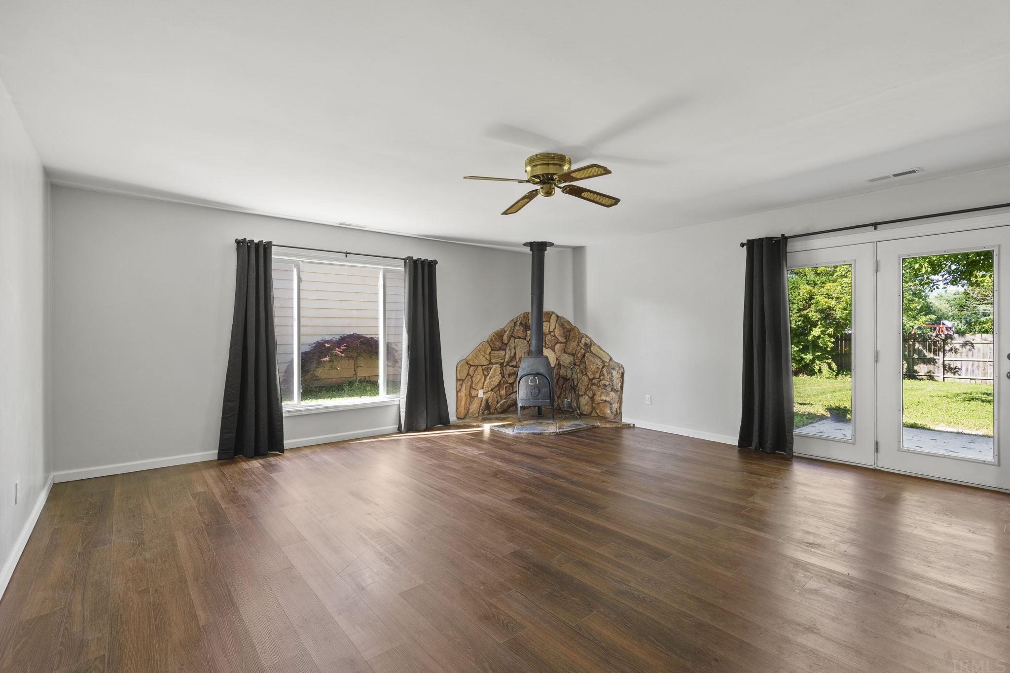 9224 Mariners Ridge Drive Fort Wayne, IN 46819 - Photo 7 of 26