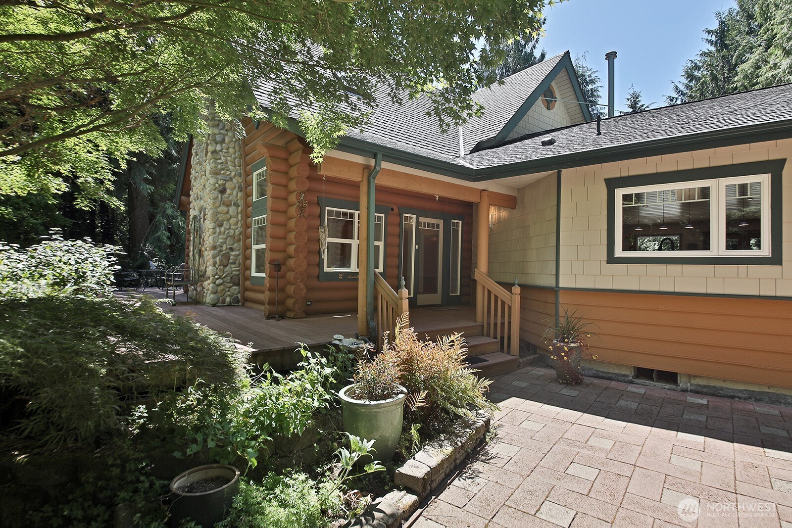 4345 Glendale Road Clinton, WA 98236 - Photo 9 of 40 Gallery Image 9