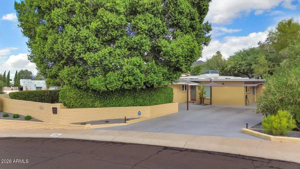 $1,169,000 | 2260 East Palmaire Avenue, Phoenix, AZ 85020