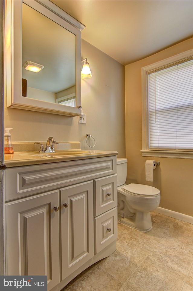 2279 Sunset Lane York, PA 17408 - Photo 21 of 30