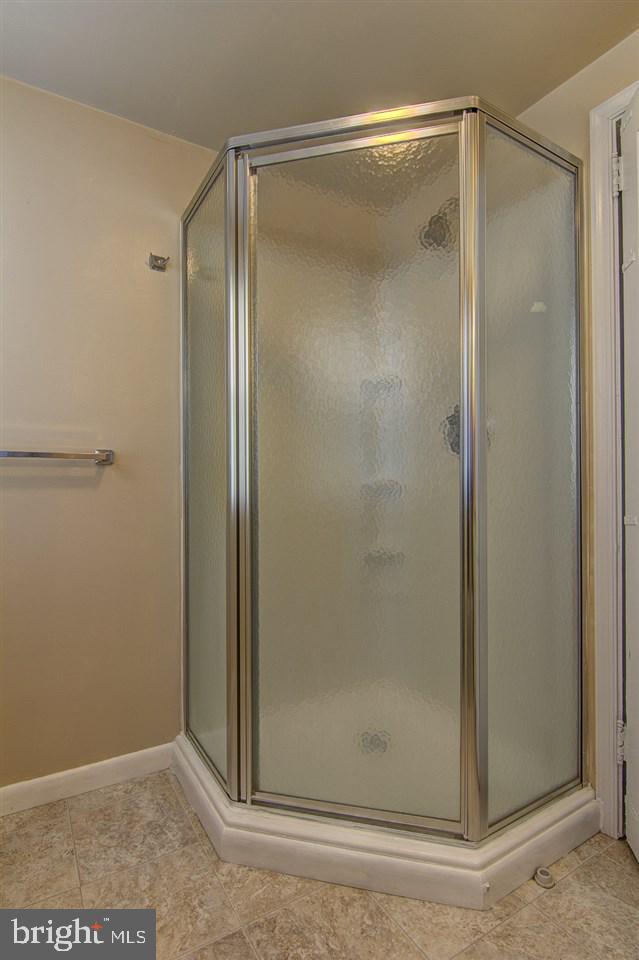 2279 Sunset Lane York, PA 17408 - Photo 22 of 30