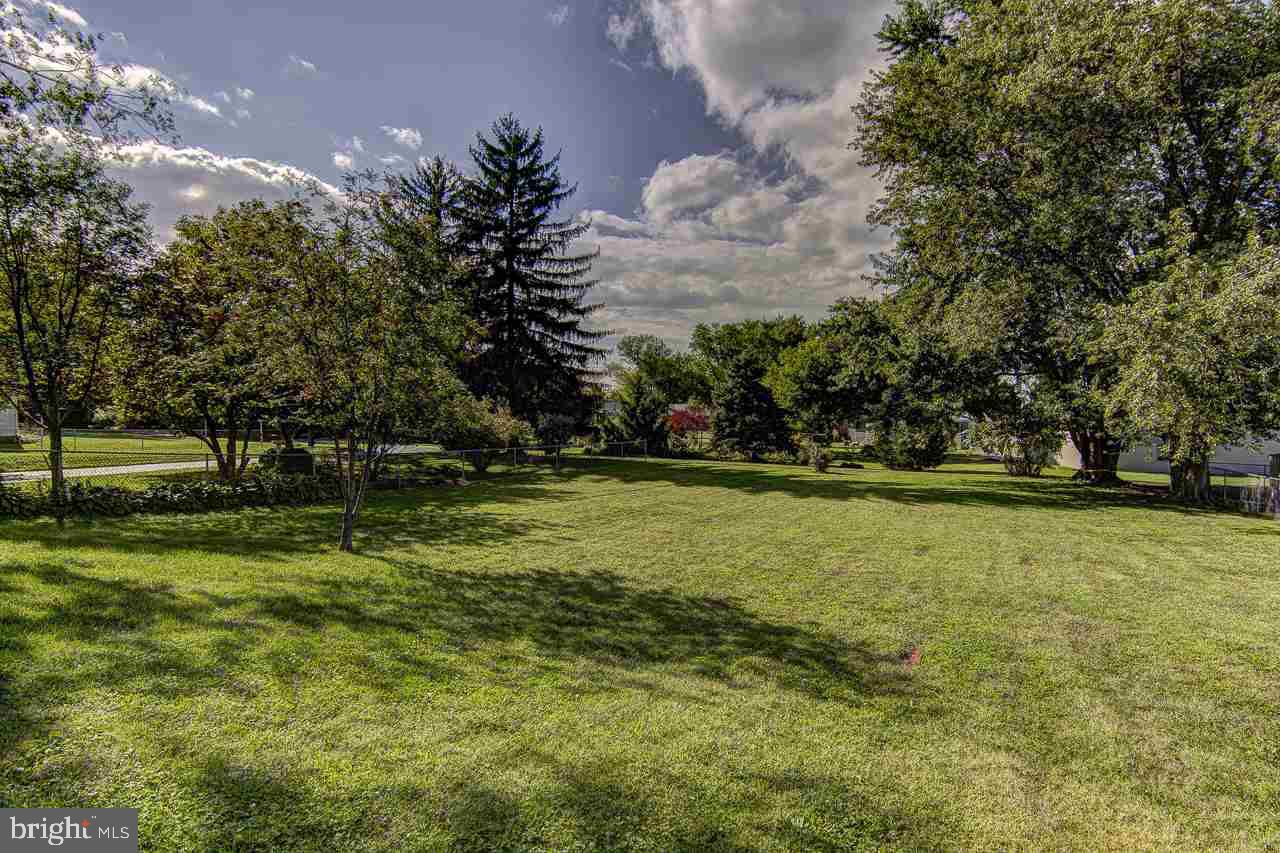 2279 Sunset Lane York, PA 17408 - Photo 29 of 30