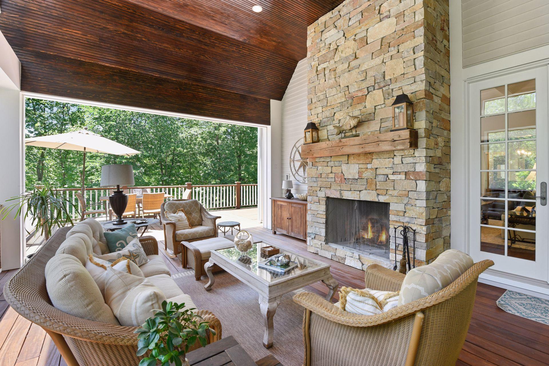 20045 Manor Road Deephaven, MN 55331 - Photo 12 of 44