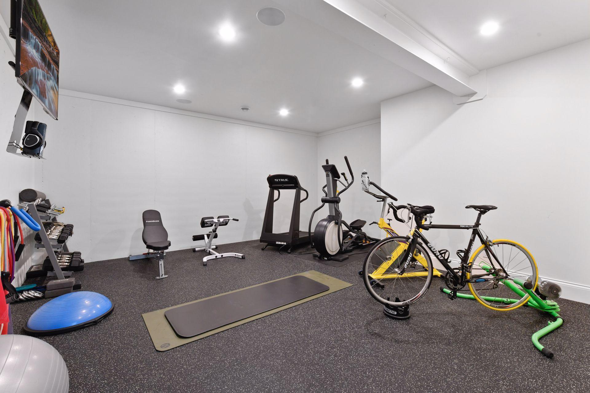 20045 Manor Road Deephaven, MN 55331 - Photo 30 of 44