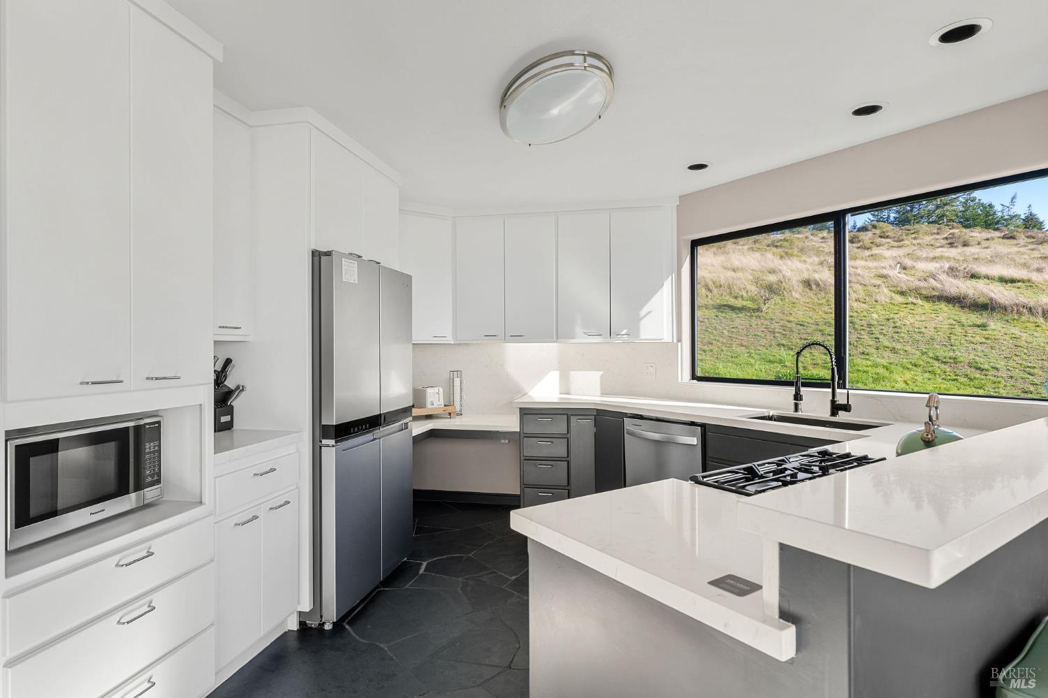 36840 Greencroft Close The Sea Ranch, CA 95497 - Photo 15 of 54