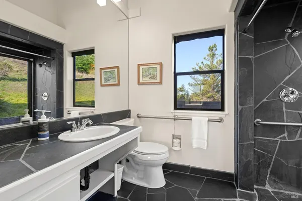 $1,725,000 | 36840 Greencroft Close, The Sea Ranch, CA 95497