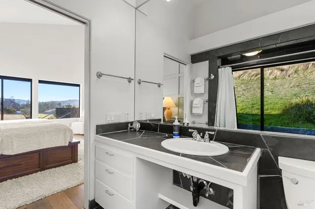 $1,725,000 | 36840 Greencroft Close, The Sea Ranch, CA 95497