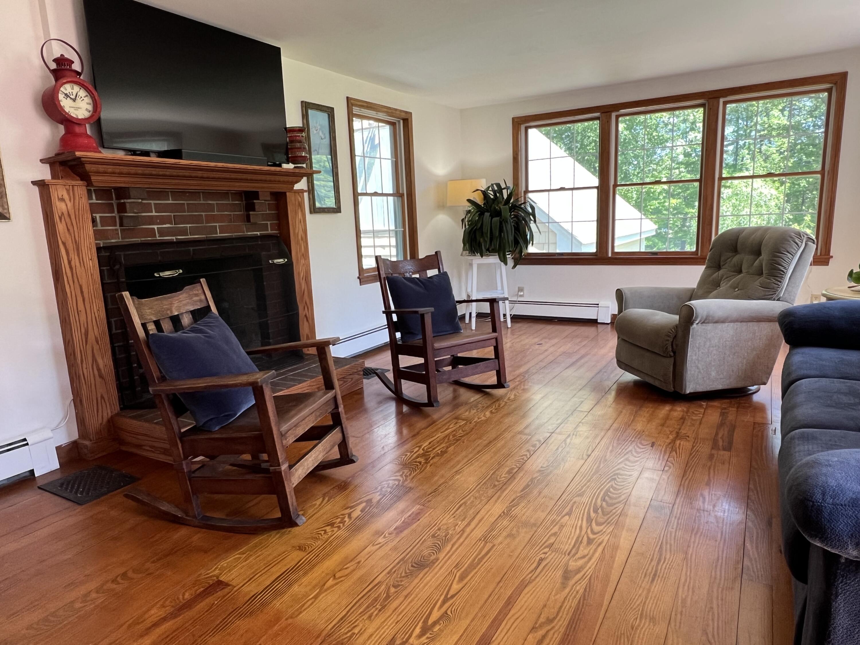 337 Middle Road Falmouth, ME 04105 - Photo 10 of 37 middle 15