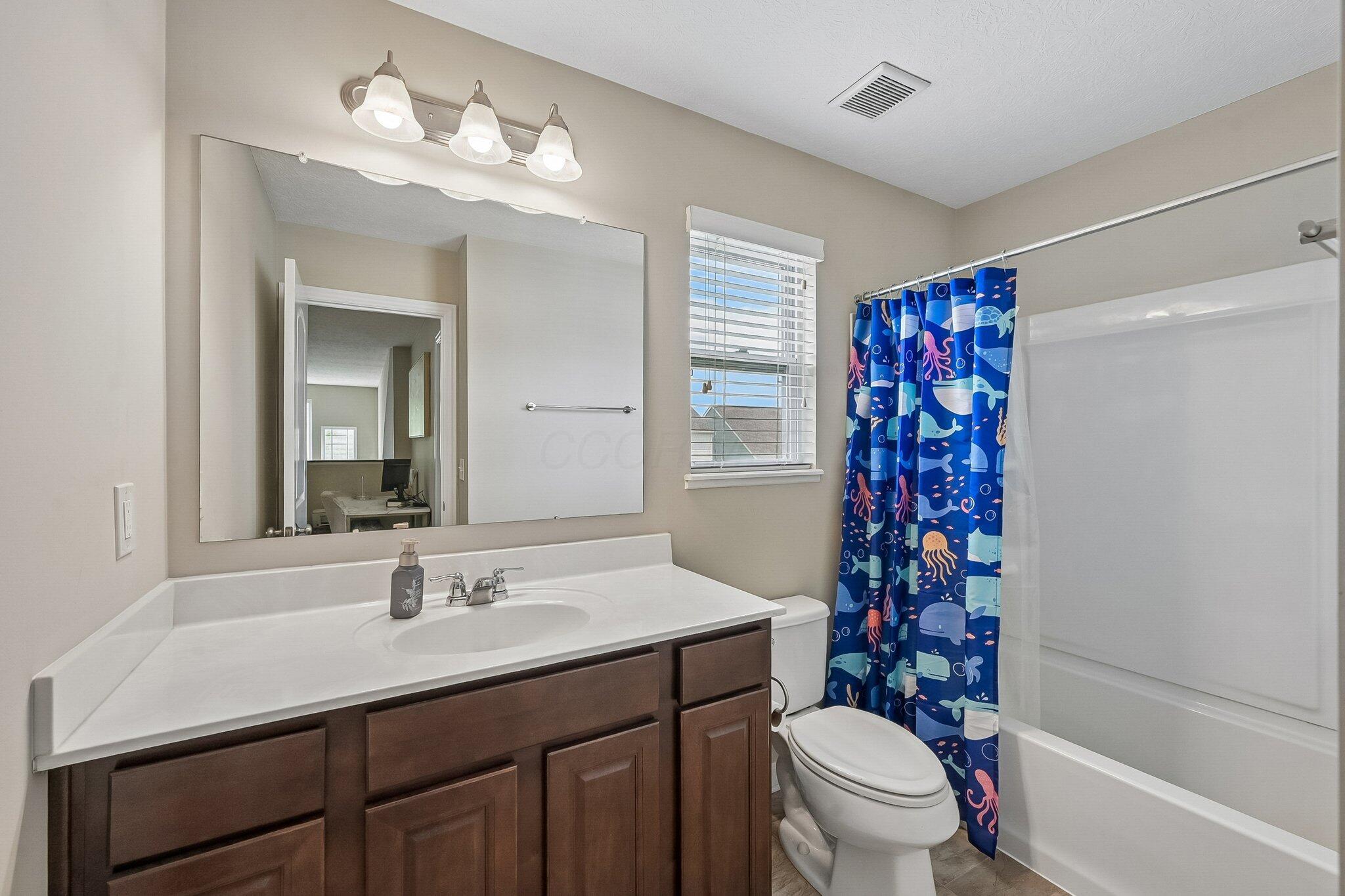 2410 Cypress Point Road Grove City, OH 43123 - Photo 26 of 31 40-web-or-mls-Cypress Point Rd-S1605-040