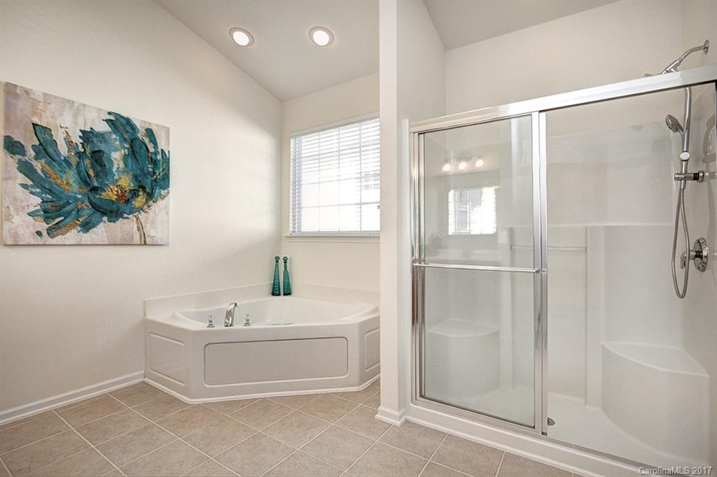 385 Garnet Court Fort Mill, SC 29708 - Photo 11 of 24